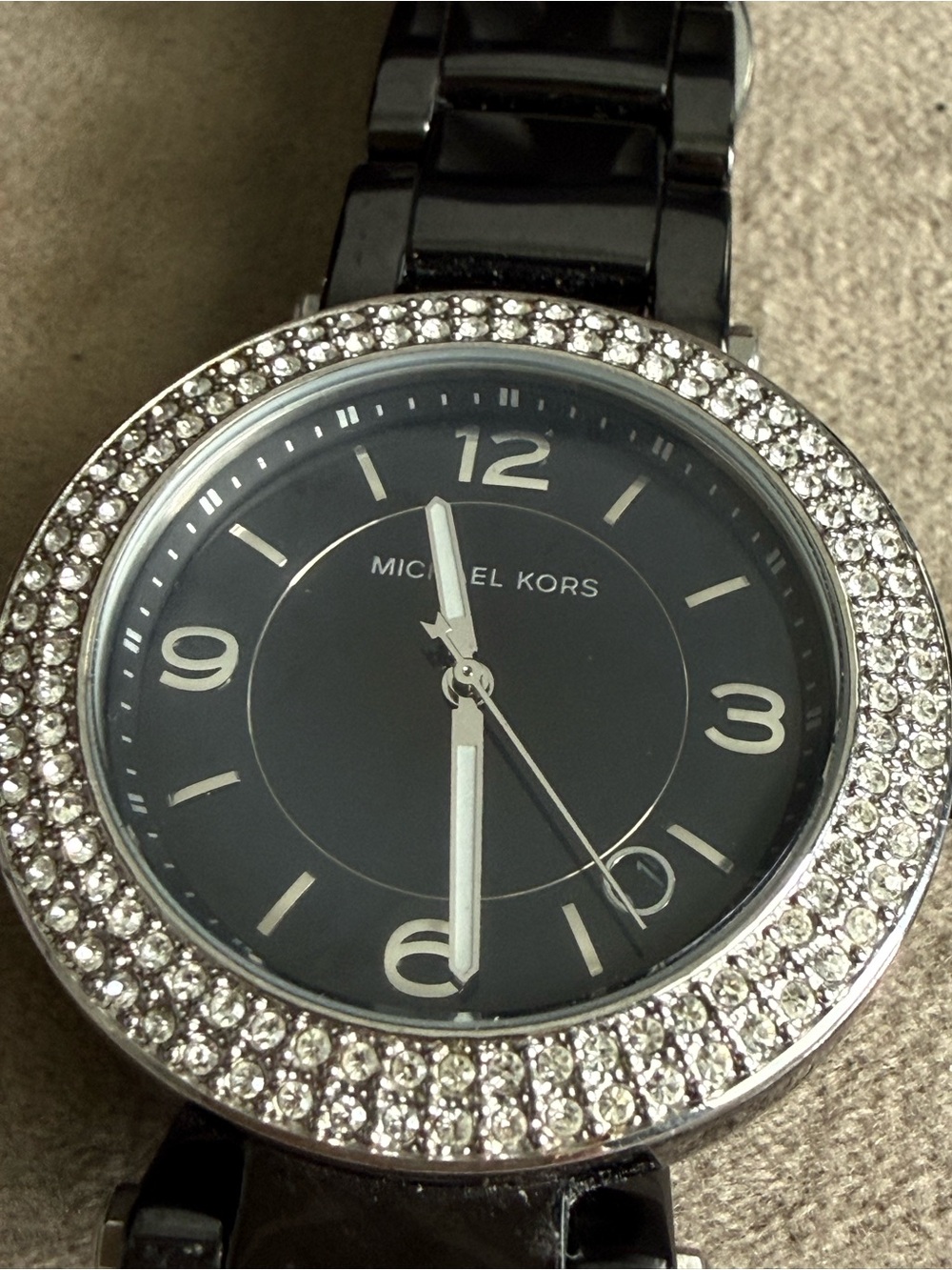 Michael Kors Black Dial Silver Crystal Bezel Bracelet Watch - Picture 2 of 7